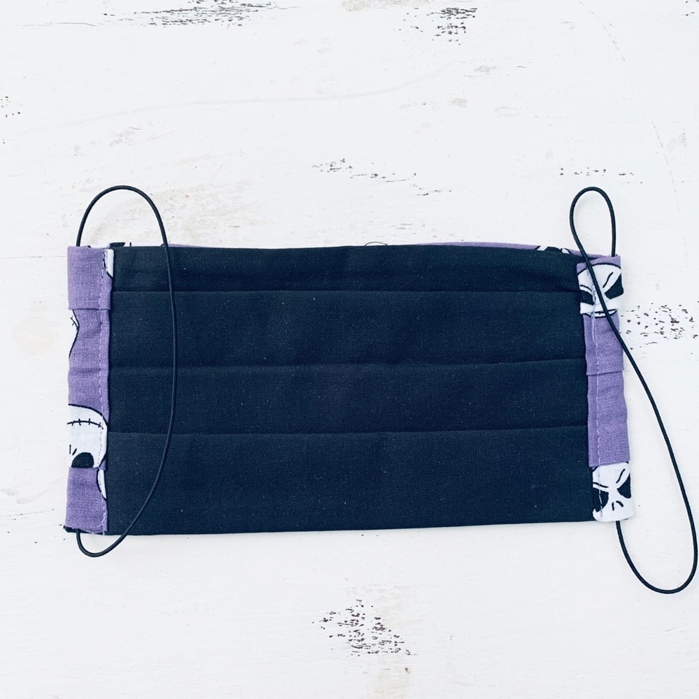 Kids Nightmare Before Christmas Face Mask - Picture 2 of 6